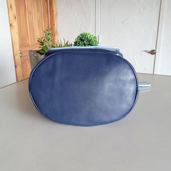 Coach’s Legacy Fall 2012 Collection Bonnie Cashin Archival Classic, Bucket Bag - Picture 10 of 15